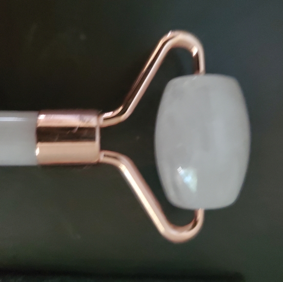 ππ HPππRose Quartz Lymphatic drainage Face Roller - Picture 5 of 7